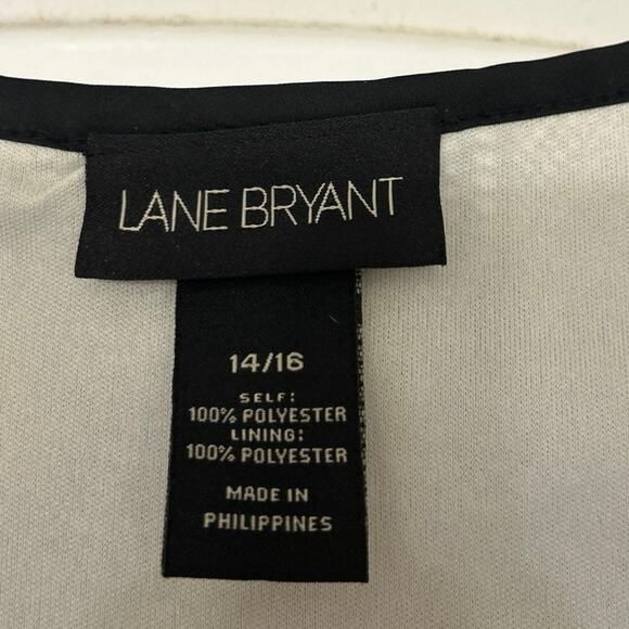 Lane Bryant Black Mesh Overlay Flutter Sleeve Lace Whimsigoth Fairy Top 14/16 - Picture 10 of 11